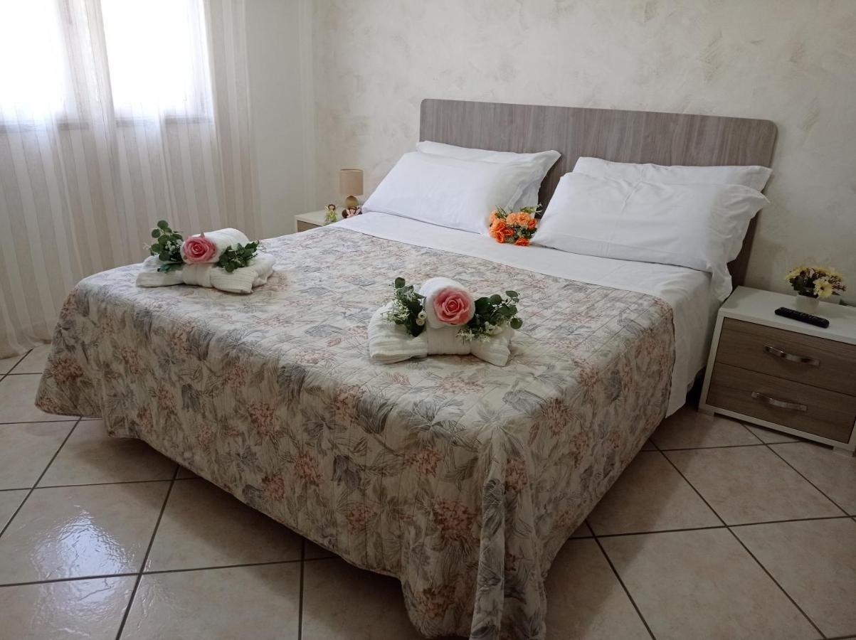 Depandance Con Piscina In Uso In Esclusivo In B&B ซานตันโตนิโอ อาบาเต ภายนอก รูปภาพ
